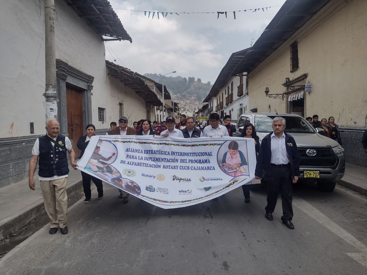 Dispurse Foundation participates in awareness parade for the International Literacy Day in Cajamarca